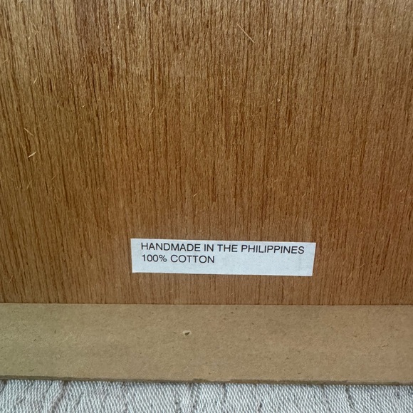 Pair of Floral Needlepoint Wall Art in Gold Frames - Picture 13 of 13